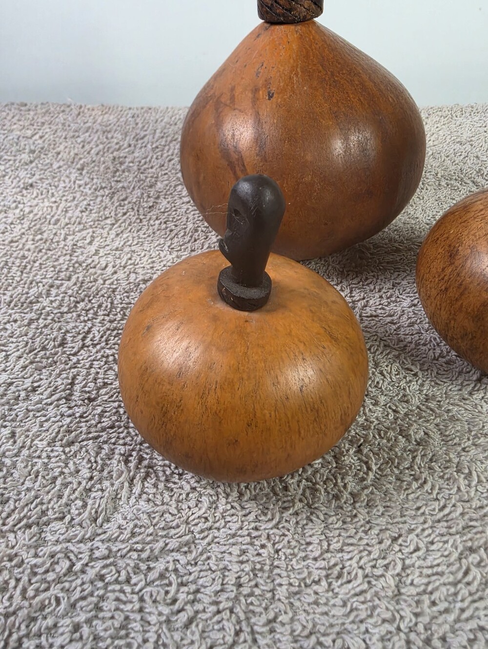 Set of 3 Traditional Calabash Medicine Containers With Wooden Stoppers - Picture 3 of 13